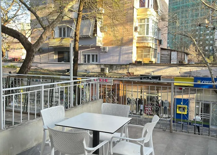 Spacious Fancy Apartment *