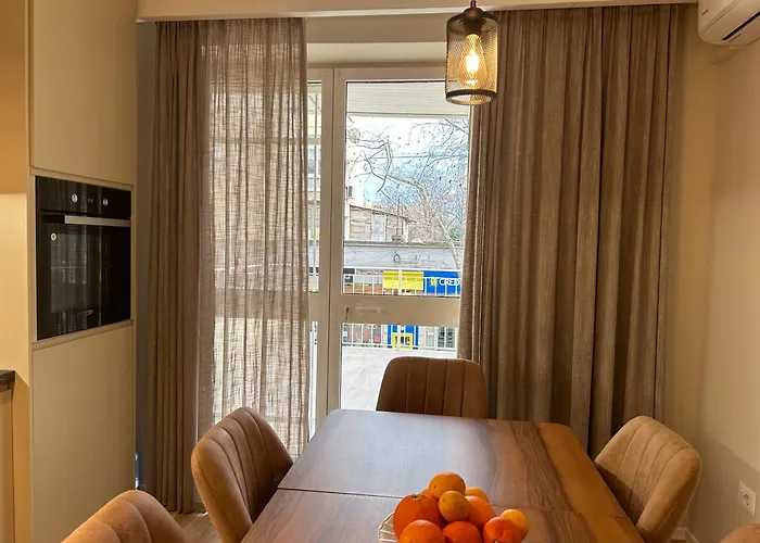 Spacious Fancy Apartment