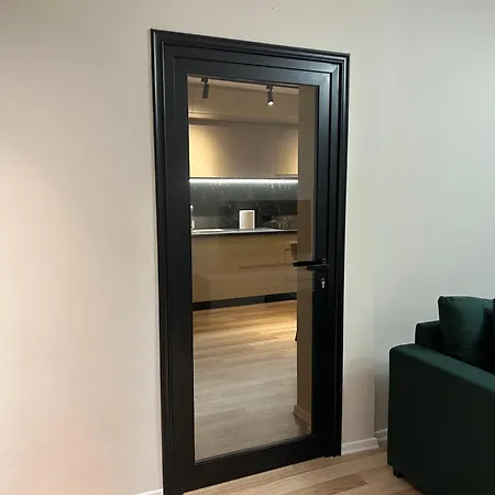 Apartment Spacious Fancy *